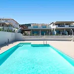 Apartment Domusmeralda - Stella Marina - Con Giardino, Piscina E Vista Mare *