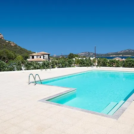 Domusmeralda - Stella Marina - Con Giardino, Piscina E Vista Mare