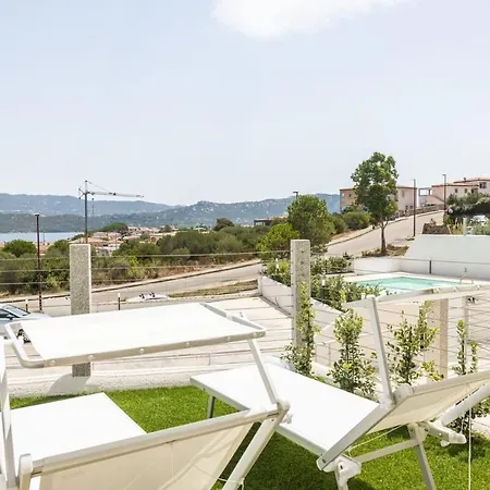Domusmeralda - Stella Marina - Con Giardino, Piscina E Vista Mare * Cannigione
