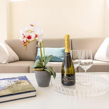 Appartement Domusmeralda - Stella Marina - Con Giardino, Piscina E Vista Mare